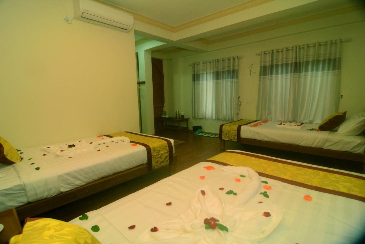 A Little Bit Of Bagan Hotel Bagian luar foto