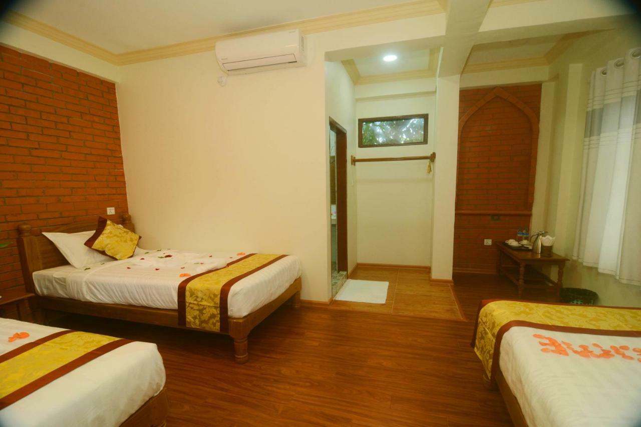 A Little Bit Of Bagan Hotel Bagian luar foto